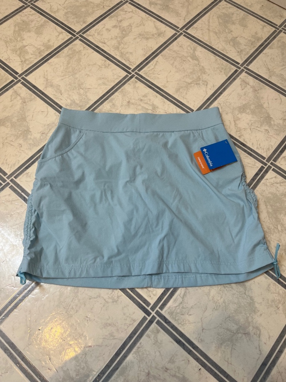 NWT Columbia Active skirt